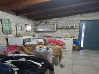 1750240811-9.jpg