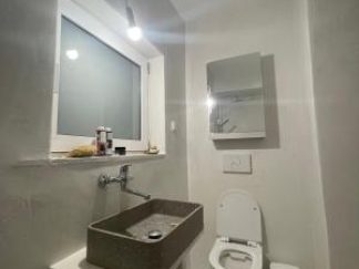 1750348827-7.jpg